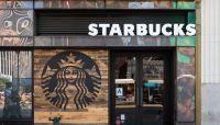 Four Things Banks with Limited Advertising Budgets Can Learn from the Starbucks Marketing Strategy