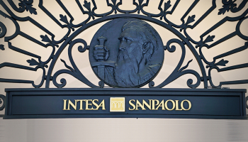 Intesa Makes &euro;30.6bn Play for Monte dei Paschi